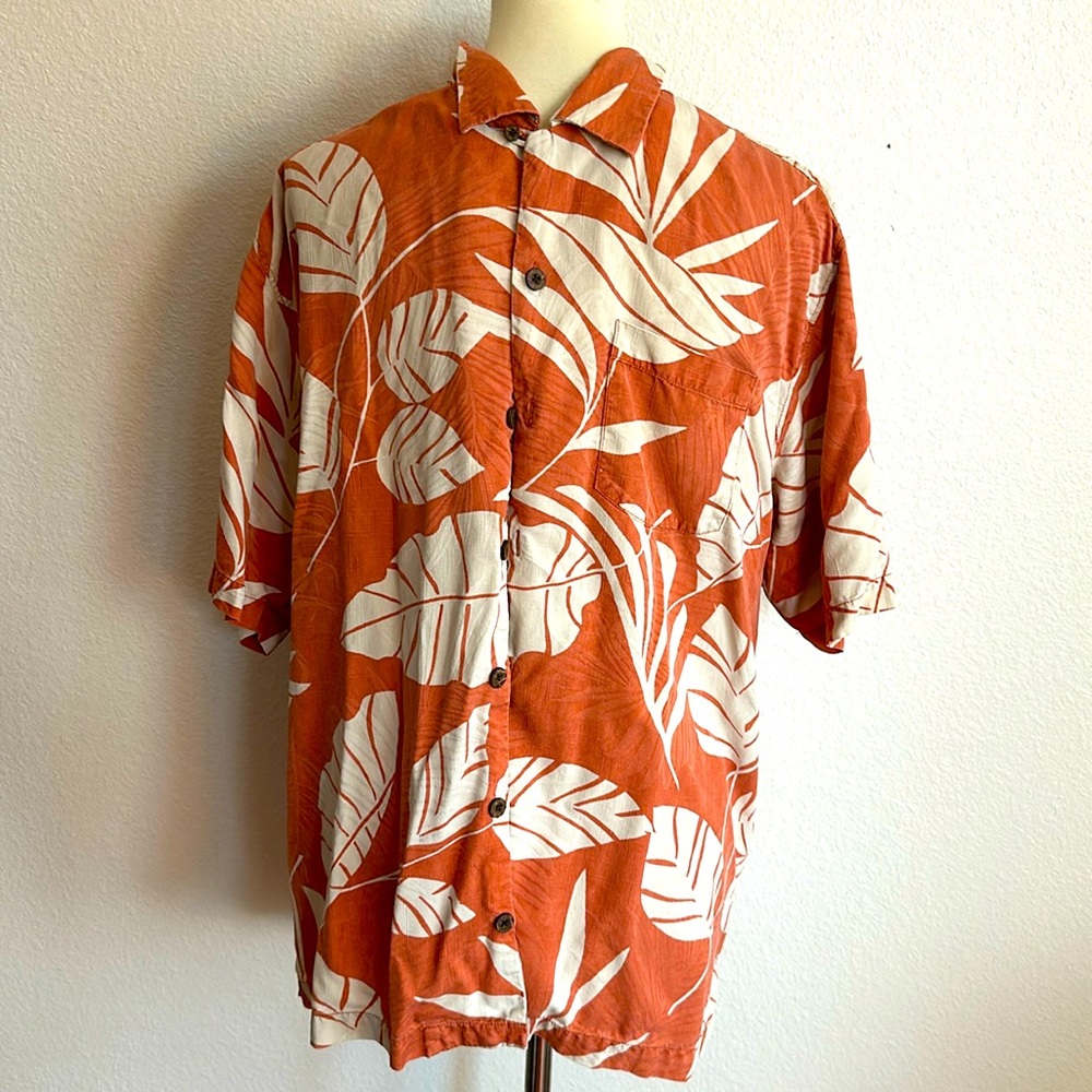 Tommy Bahama Short-Sleeve Shirt   Size L